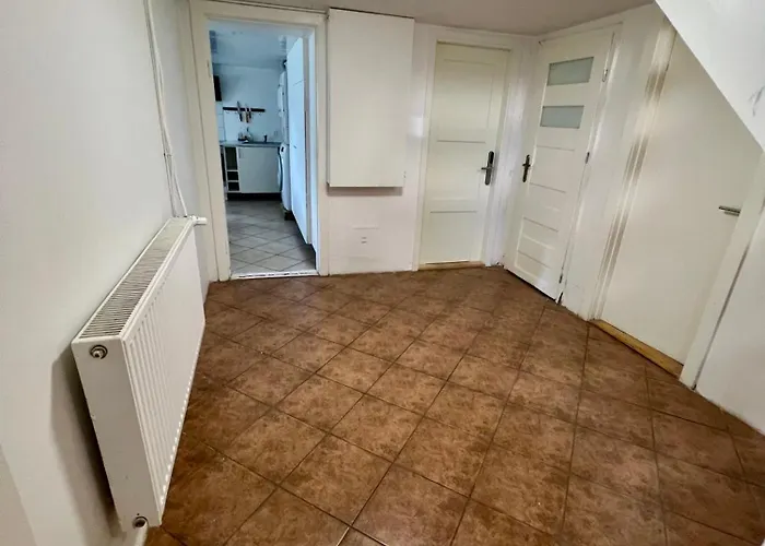 Δωμάτια σε οικογενειακή κατοικία Casa De Rainer 8