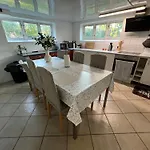 Casa De Rainer 8 *